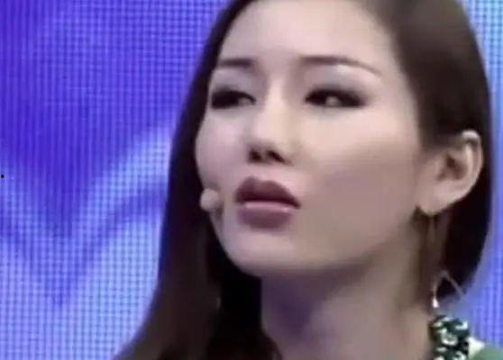 女人出轨真实视频,真实视频背后的情感纠葛